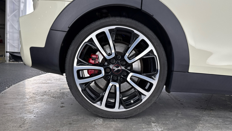 MINI Clubman 2.0 John Cooper Works ALL4 6dr Auto Petrol Estate